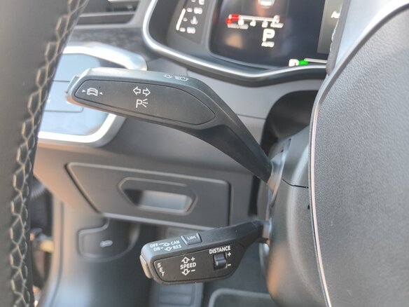 2021 Audi A7 55 TFSI II (4K), серый, 6200000 рублей - вид 17