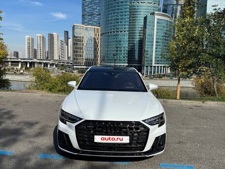 2022 Audi A8 55 TFSI IV (D5) Рестайлинг, белый, 9650000 рублей, вид 1