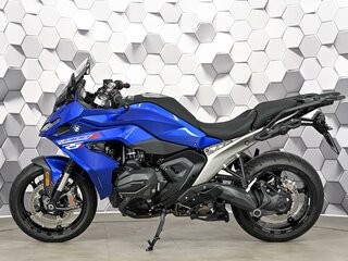 2025 BMW R 1300 RS, синий, 2499000 рублей, вид 4