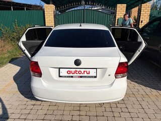 2012 Volkswagen Polo V, белый, 780000 рублей, вид 3