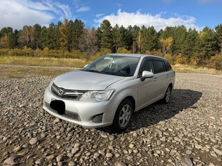 2012 Toyota Corolla Fielder XI (E160, E170, E180), серебристый, 1000000 рублей, вид 1
