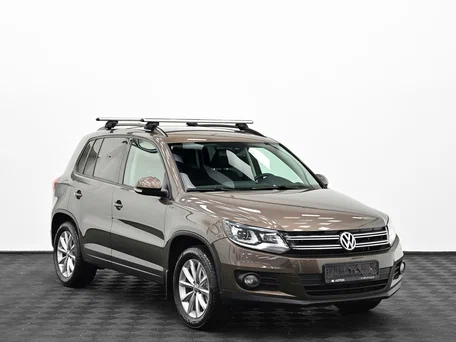 2015 Volkswagen Tiguan I Рестайлинг, коричневый, 1405000 рублей, вид 3