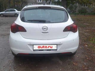 2011 Opel Astra J, белый, 450000 рублей, вид 3