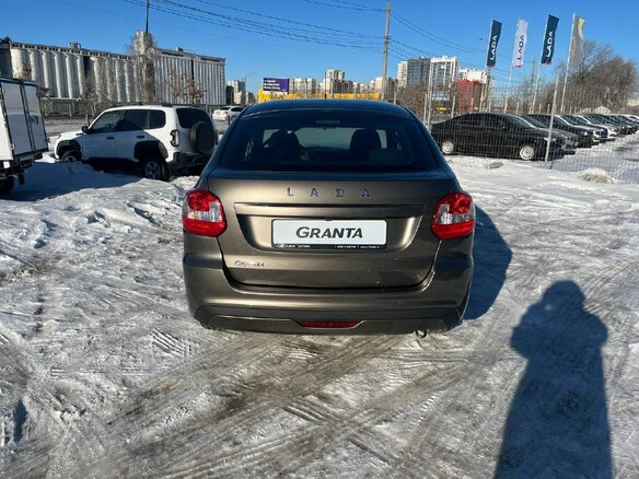 2026 Lada (ВАЗ) Granta I Рестайлинг, коричневый, 1037000 рублей - вид 3