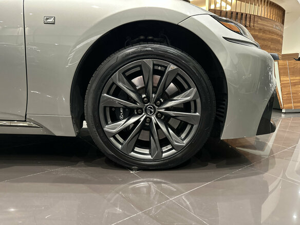 2018 Lexus LS 500 V, серый, 7478000 рублей - вид 17