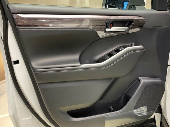 2026 Toyota Highlander IV (XU70), белый, 5195000 рублей - вид 8