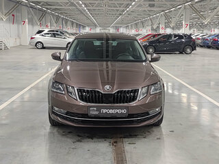 2018 Skoda Octavia III (A7) Рестайлинг, коричневый, 1995000 рублей, вид 2