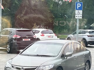 2007 Honda Civic VIII, серый, 380000 рублей, вид 1