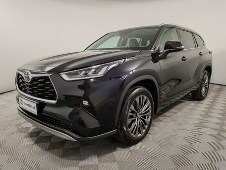 Toyota Highlander IV (XU70)