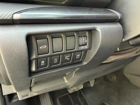 2023 Subaru Forester V Рестайлинг, чёрный, 2700001 рублей - вид 13