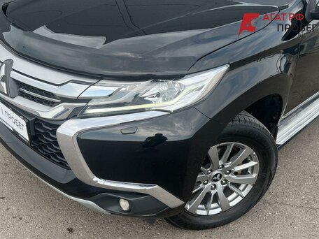 2017 Mitsubishi Pajero Sport III, чёрный, 2190000 рублей, вид 2