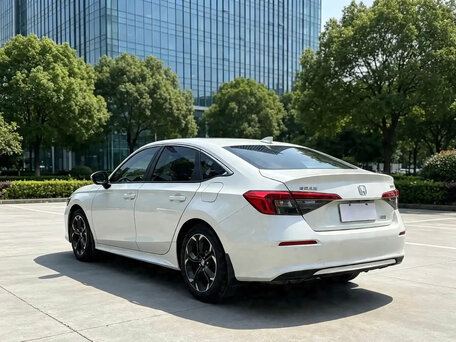 2022 Honda Civic XI, белый, 1790000 рублей, вид 3