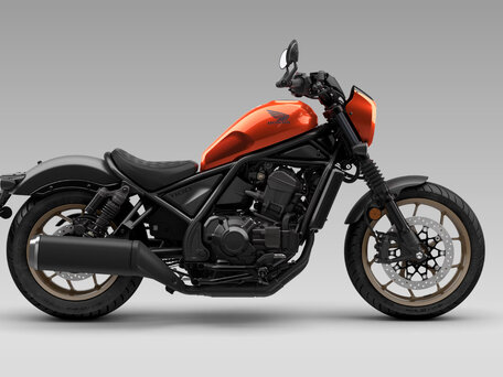 2026 Honda CMX 1100 Rebel, оранжевый, 1490000 рублей, вид 1