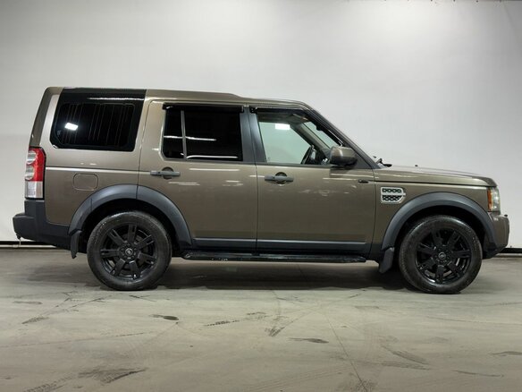 2010 Land Rover Discovery IV, коричневый - вид 3