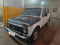 2009 Lada (ВАЗ) 2121 (4x4) I Рестайлинг, белый, 300000 рублей - вид 2