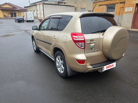 2010 Toyota RAV4 III (XA30) Рестайлинг, бежевый, вид 1