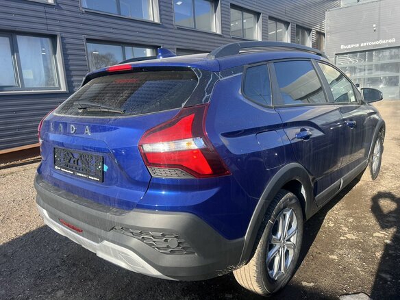 2026 Lada (ВАЗ) Iskra SW Cross, синий, 1677000 рублей - вид 6