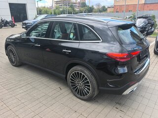 2026 Mercedes-Benz GLC 300 II (X254), чёрный, 10068800 рублей, вид 4