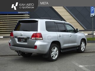 2008 Toyota Land Cruiser 200 Series, серебристый, 2390000 рублей, вид 2