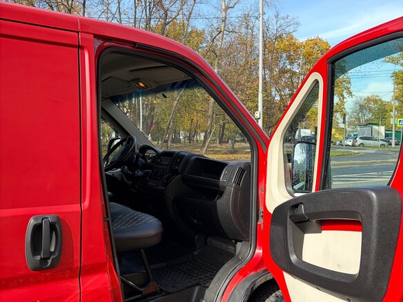 2013 Peugeot Boxer, красный, 1180000 рублей - вид 7