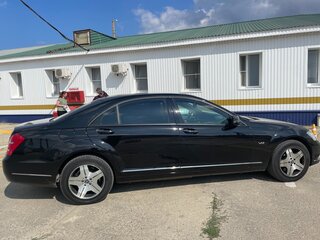 2011 Mercedes-Benz S-Класс Long 600 Guard V (W221) Рестайлинг, чёрный, 5900000 рублей, вид 3