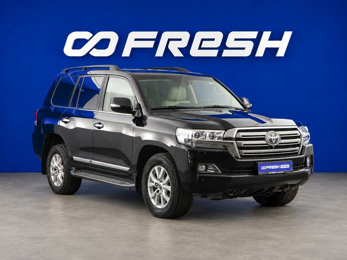 Открыть фотографии: Toyota Land Cruiser 200 Series Рестайлинг 2