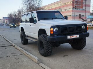 1995 Nissan Patrol IV (Y60), белый, 2100000 рублей, вид 4