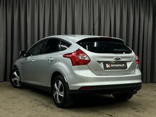 2013 Ford Focus III, серебристый, 799900 рублей, вид 4