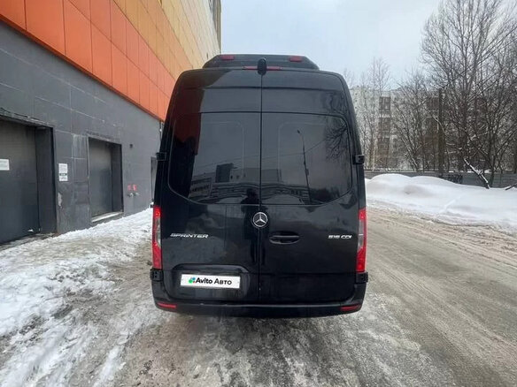 2019 Mercedes-Benz Sprinter, чёрный, 8500000 рублей - вид 3