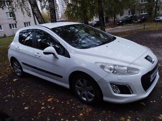 2012 Peugeot 308 I Рестайлинг, белый, 470000 рублей, вид 1
