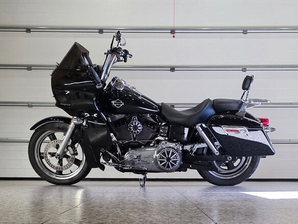 2012 Harley-Davidson Dyna Switchback, чёрный, 850000 рублей