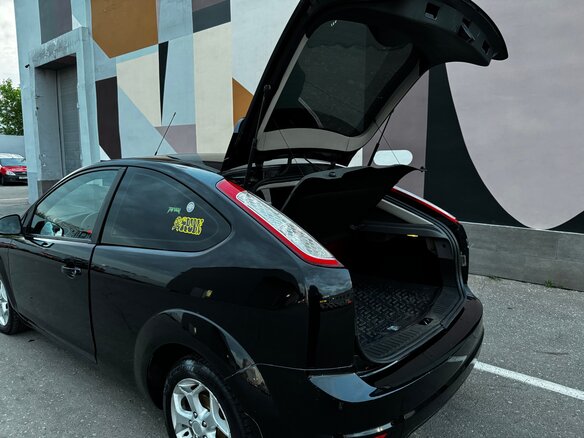 2009 Ford Focus II Рестайлинг, чёрный, 580000 рублей - вид 14