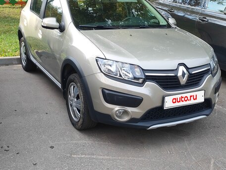 2017 Renault Sandero Stepway II, бежевый, 1150000 рублей, вид 3