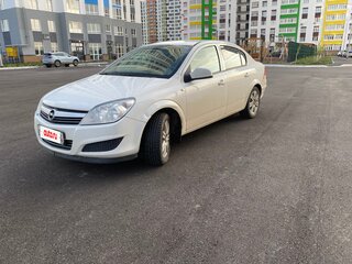2011 Opel Astra H Рестайлинг, белый, 430000 рублей, вид 2