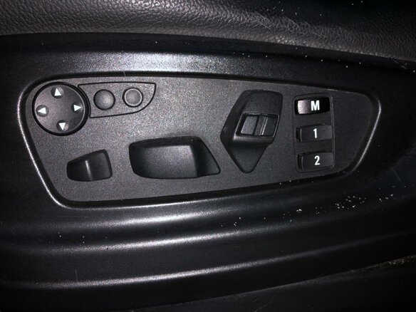 2010 BMW X6 40d I (E71), чёрный - вид 23