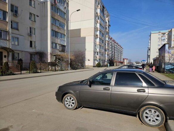 2015 Lada (ВАЗ) Priora I Рестайлинг, коричневый, 800000 рублей - вид 11