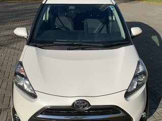2015 Toyota Sienta II, белый, 1450000 рублей, вид 3