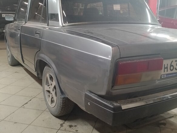 2010 Lada (ВАЗ) 2107, зелёный, 220000 рублей - вид 2