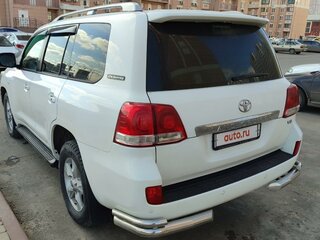 2011 Toyota Land Cruiser 200 Series, белый, 3300000 рублей, вид 4