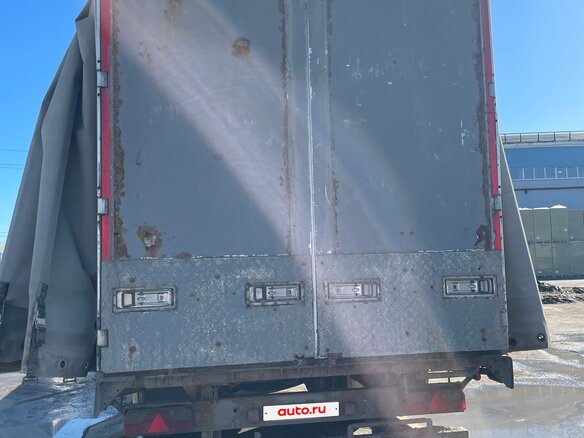 2008 Iveco Stralis, красный, 1450000 рублей - вид 10