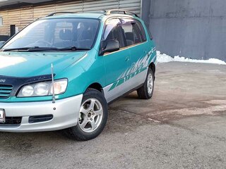 1998 Toyota Ipsum I (M10), зелёный, 635000 рублей, вид 1