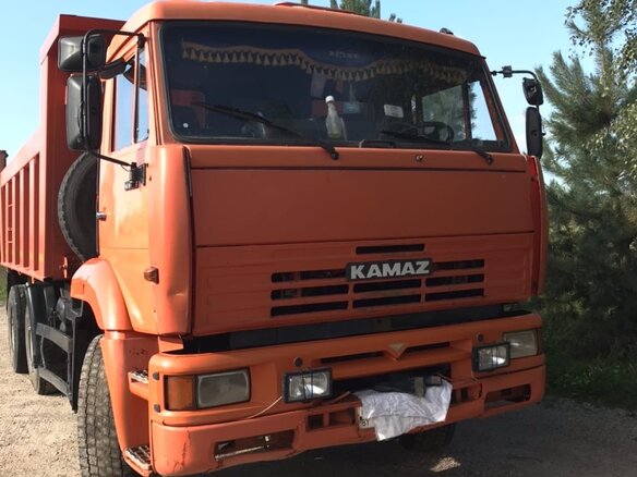 2011 КамАЗ 6520, оранжевый, 1300000 рублей