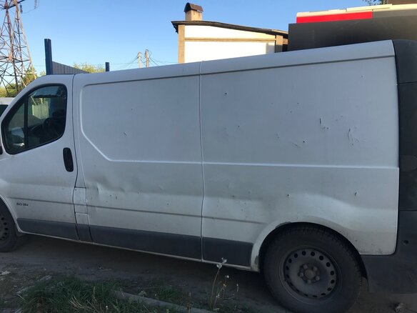 2011 Renault Trafic II Рестайлинг, белый, 1000000 рублей - вид 5