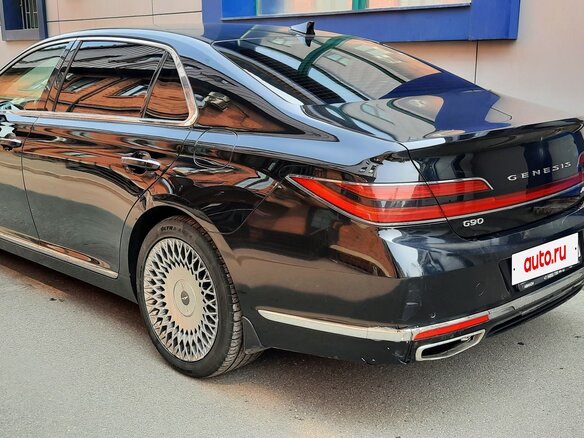 2020 Genesis G90 I Рестайлинг, чёрный, 2950000 рублей - вид 6