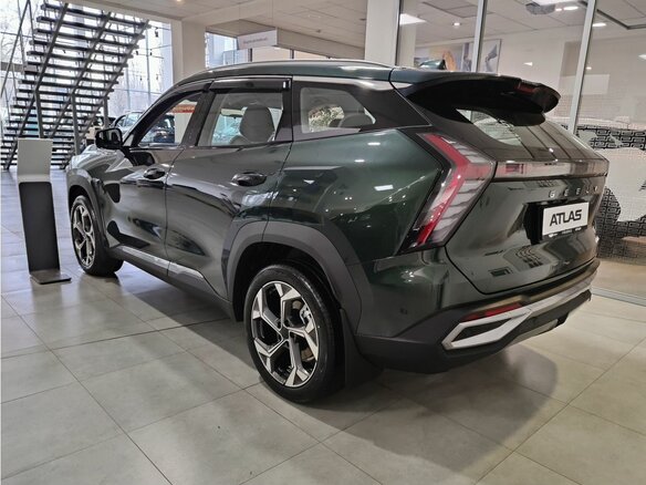 2026 Geely Atlas II, зелёный, 3418940 рублей - вид 6