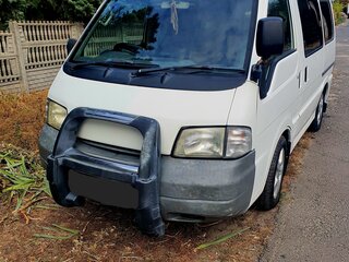 2002 Mazda Bongo IV, белый, 430000 рублей, вид 1