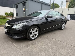 2014 Mercedes-Benz E-Класс 200 IV (W212, S212, C207) Рестайлинг, чёрный, 1520000 рублей, вид 2