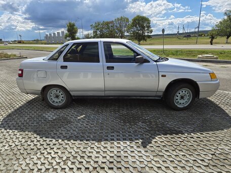 2005 Lada (ВАЗ) 2110, серебристый, 210000 рублей, вид 4