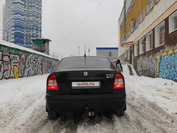 2008 Skoda Octavia I (A4) Рестайлинг, чёрный - вид 3