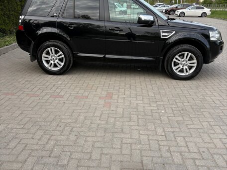 2013 Land Rover Freelander II Рестайлинг 2, чёрный, вид 4